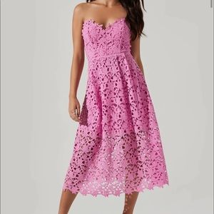 ASTR The Label Anaya Strapless Dress